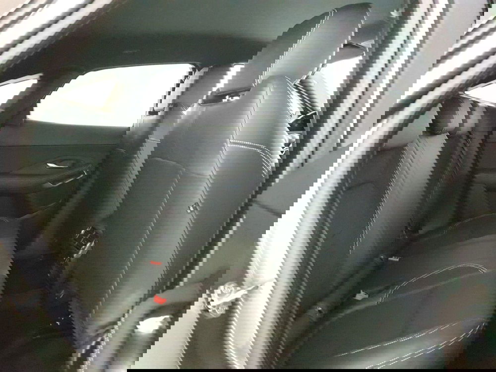 Jaguar E-Pace usata a Monza e Brianza (5)