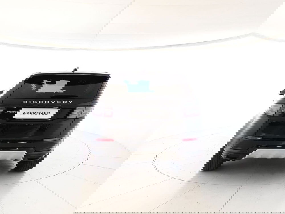 Land Rover Discovery Sport nuova a Monza e Brianza (7)