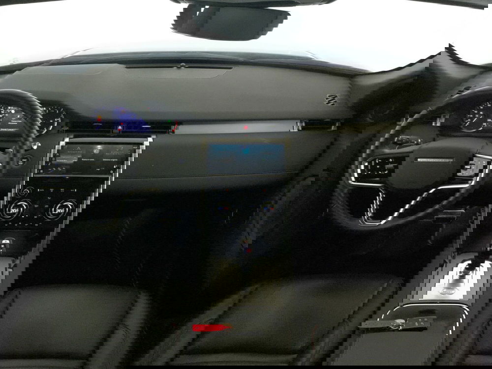 Land Rover Discovery Sport usata a Monza e Brianza (4)