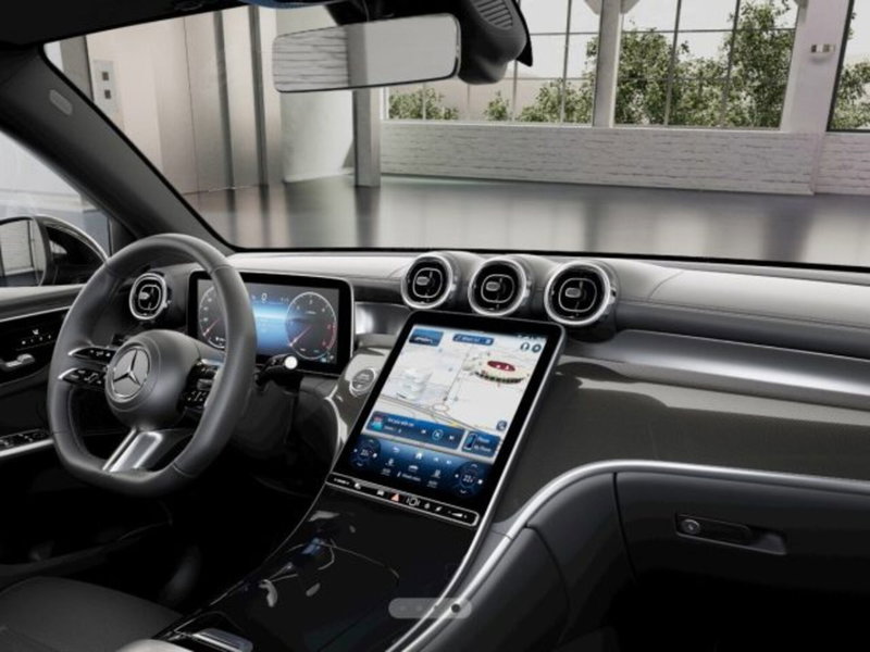 Mercedes-Benz GLC nuova a Verona (8)