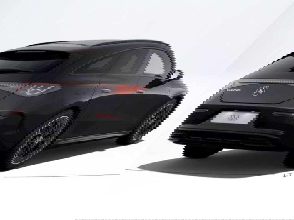 Mercedes-Benz CLA Shooting Brake nuova a Verona (2)