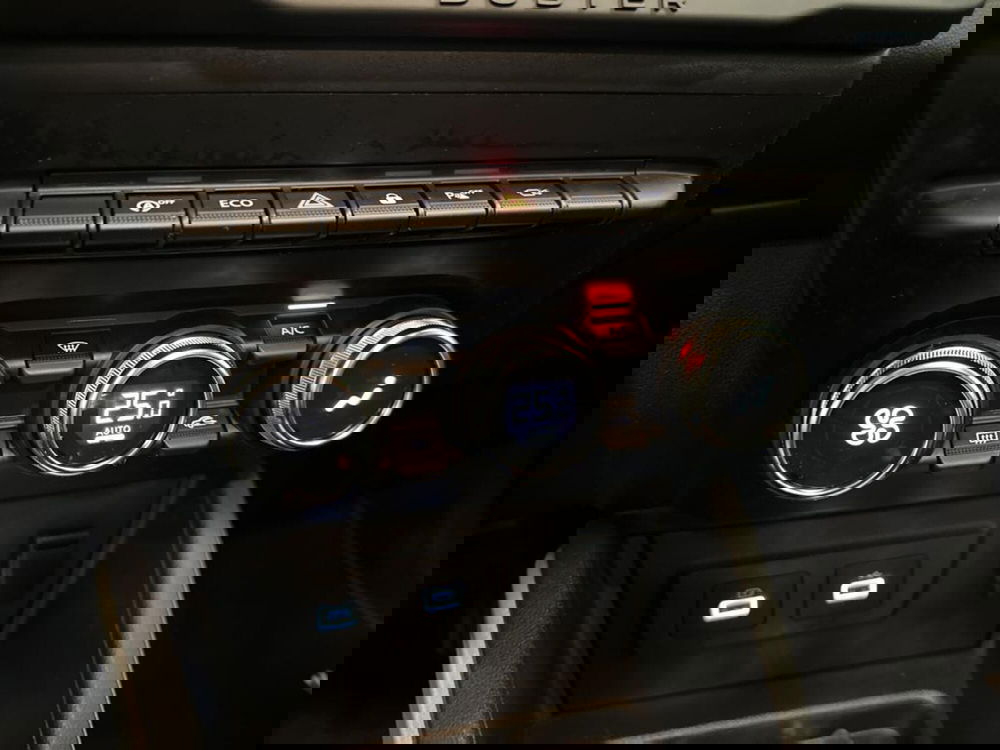 Dacia Duster usata a Verona (14)