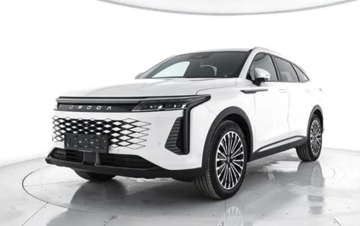 Omoda Omoda 9 SHS-P nuova a Bologna