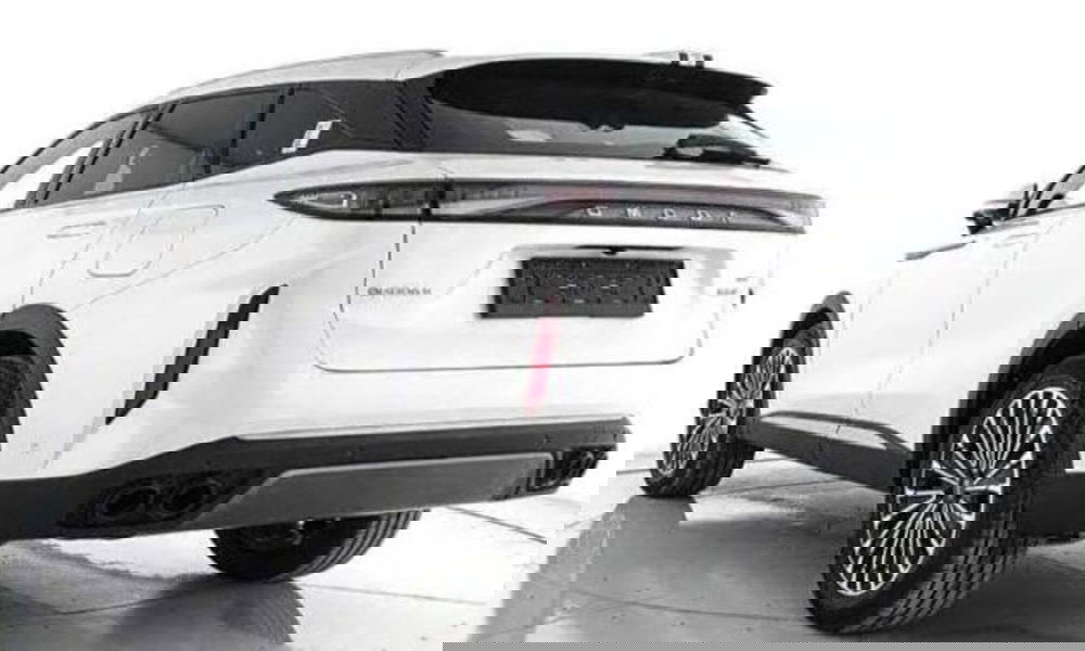 Omoda Omoda 9 SHS-P nuova a Bologna (3)