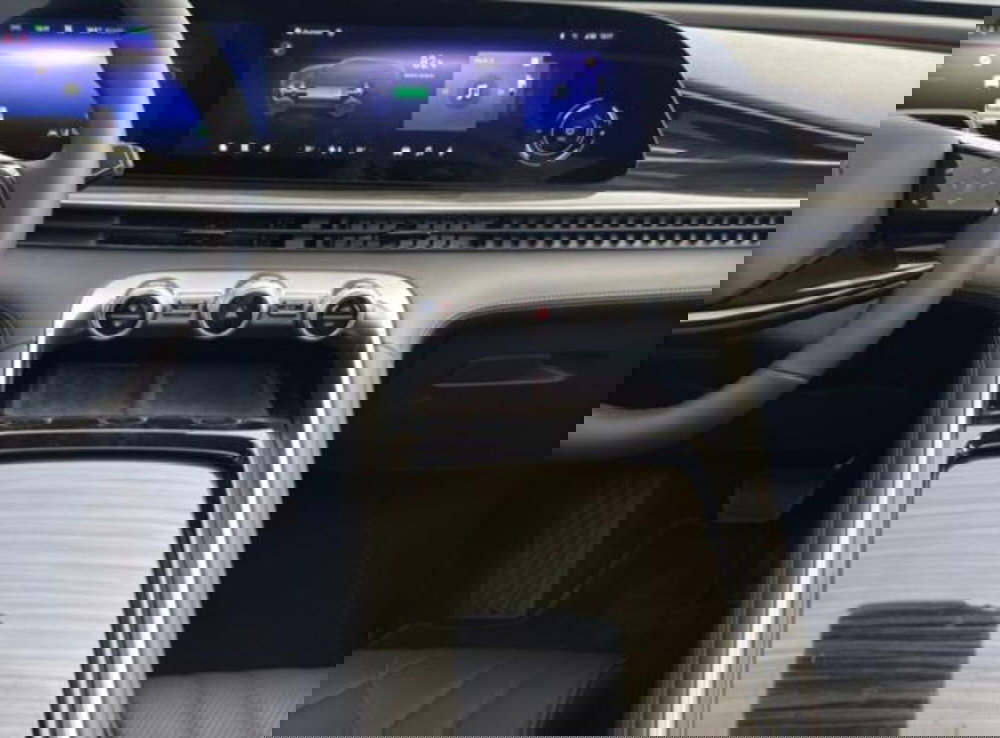 Omoda Omoda 9 SHS-P nuova a Bologna (10)