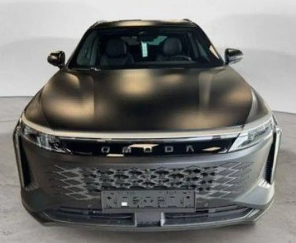 Omoda Omoda 9 SHS-P nuova a Bologna
