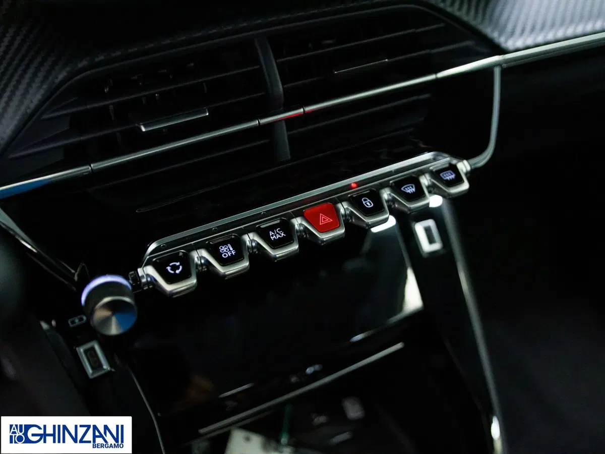 Peugeot 208 nuova a Bergamo (10)