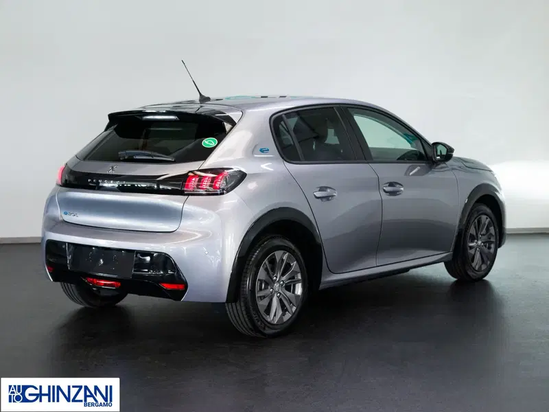 Peugeot 208 nuova a Bergamo (5)