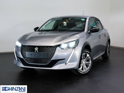 Peugeot 208 motore elettrico 136 CV 5 porte Allure Pack nuova a Bergamo