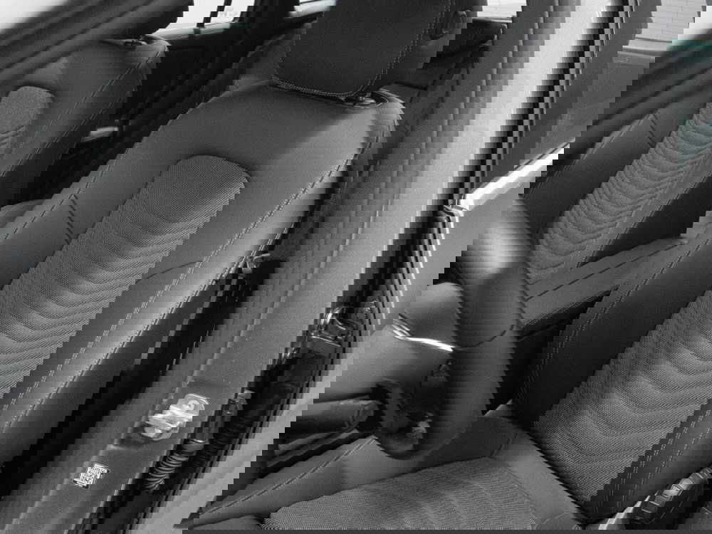 Mercedes-Benz EQA usata a Ancona (10)