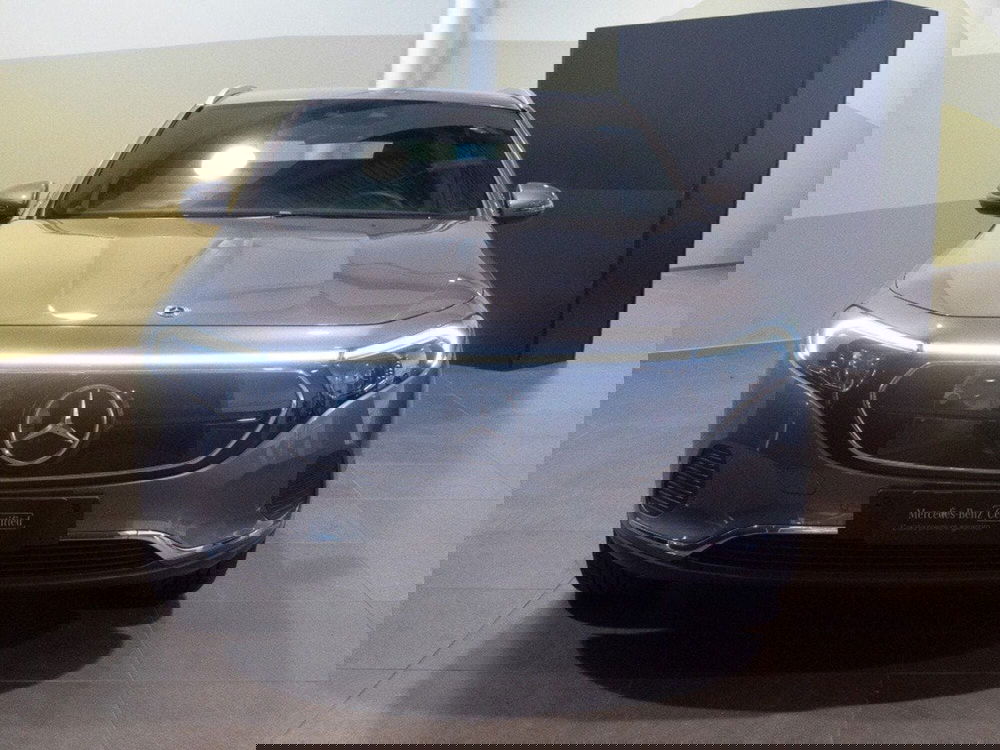 Mercedes-Benz EQA usata a Ancona (2)
