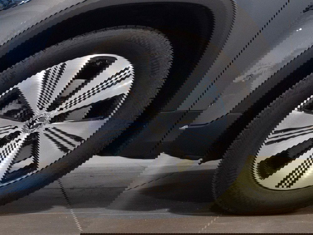 Mercedes-Benz EQA usata a Ancona (4)