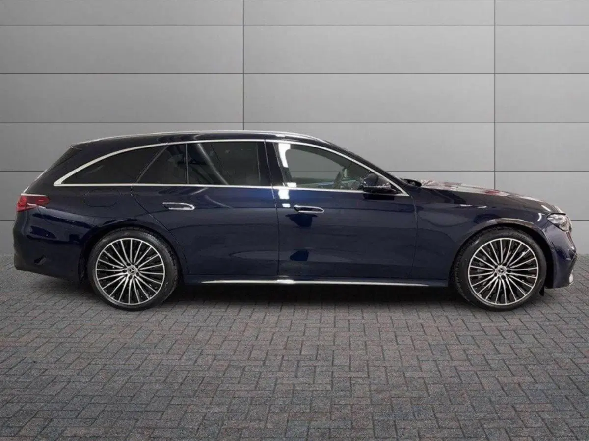 Mercedes-Benz Classe E Station Wagon nuova a Ancona (5)