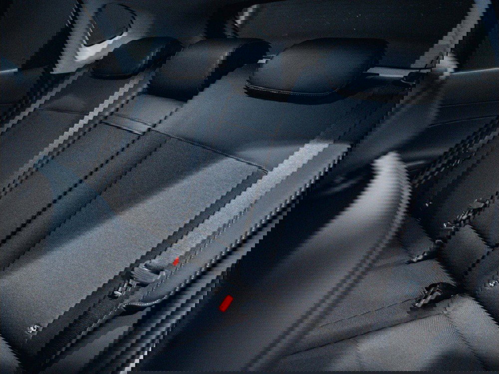 Hyundai Kona nuova a Ancona (12)