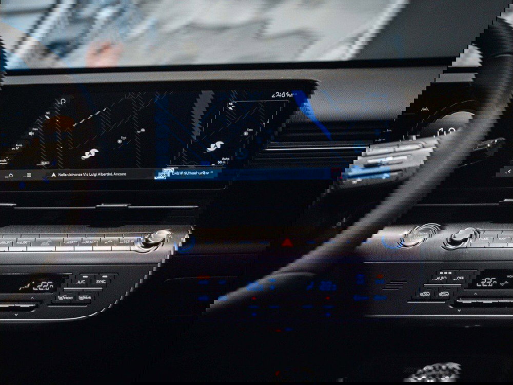 Hyundai Kona nuova a Ancona (17)