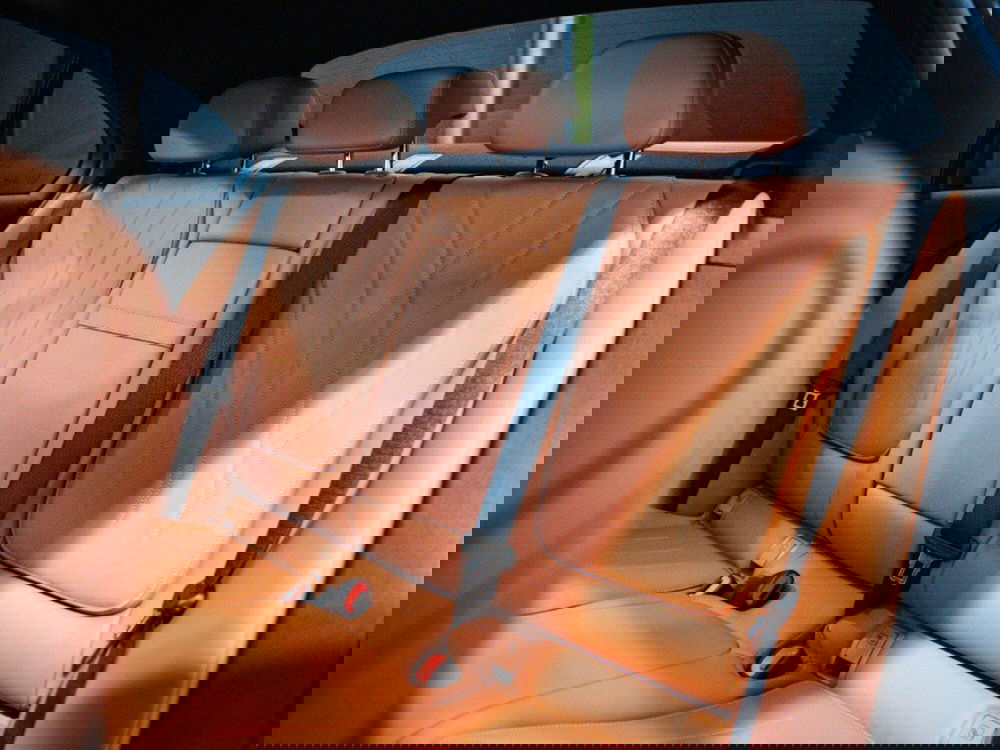 Mercedes-Benz Classe C nuova a Ancona (15)