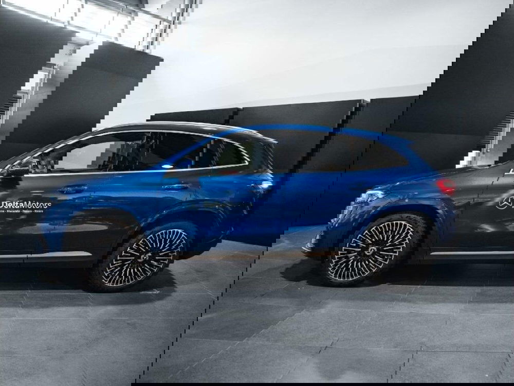 Mercedes-Benz EQA nuova a Ancona (2)