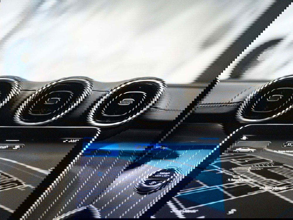 Mercedes-Benz Classe C nuova a Ancona (19)