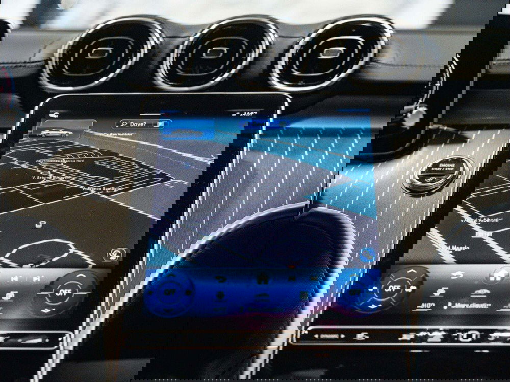 Mercedes-Benz Classe C nuova a Ancona (20)