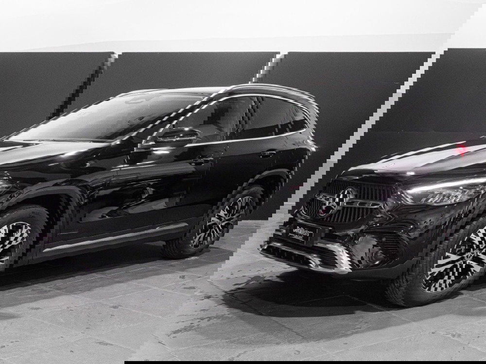 Mercedes-Benz GLA SUV nuova a Ancona