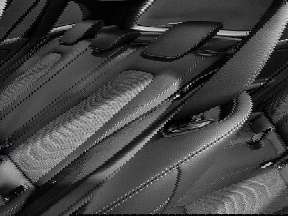 Mercedes-Benz GLA SUV nuova a Ancona (13)