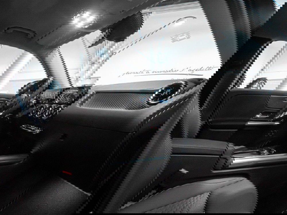 Mercedes-Benz GLA SUV nuova a Ancona (17)