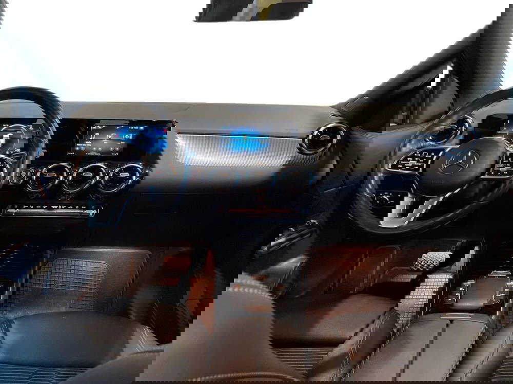 Mercedes-Benz GLA SUV usata a Ancona (10)