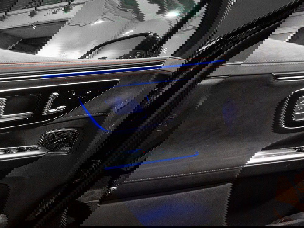 Mercedes-Benz EQE SUV nuova a Ancona (11)