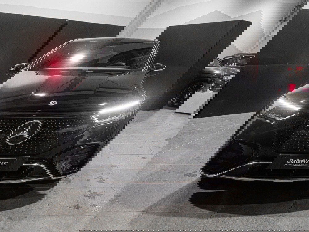 Mercedes-Benz EQE SUV nuova a Ancona (5)