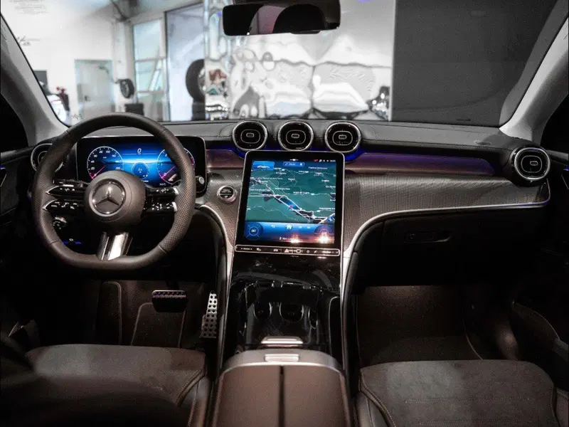 Mercedes-Benz GLC SUV nuova a Ancona (13)