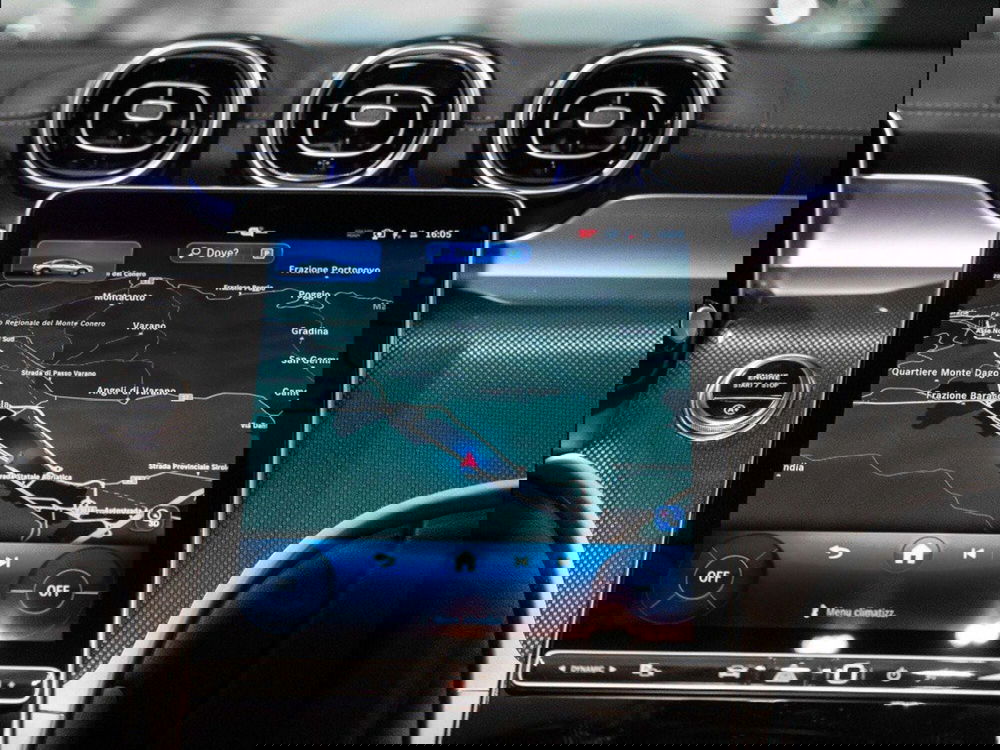 Mercedes-Benz GLC SUV nuova a Ancona (17)