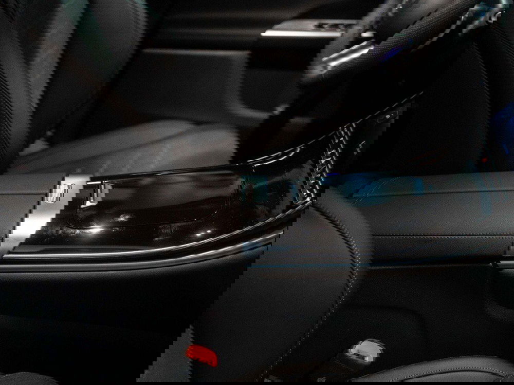 Mercedes-Benz GLC SUV nuova a Ancona (20)