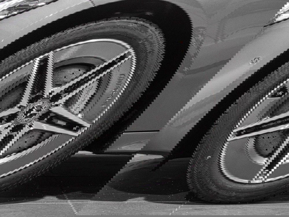 Mercedes-Benz Classe C nuova a Ancona (4)