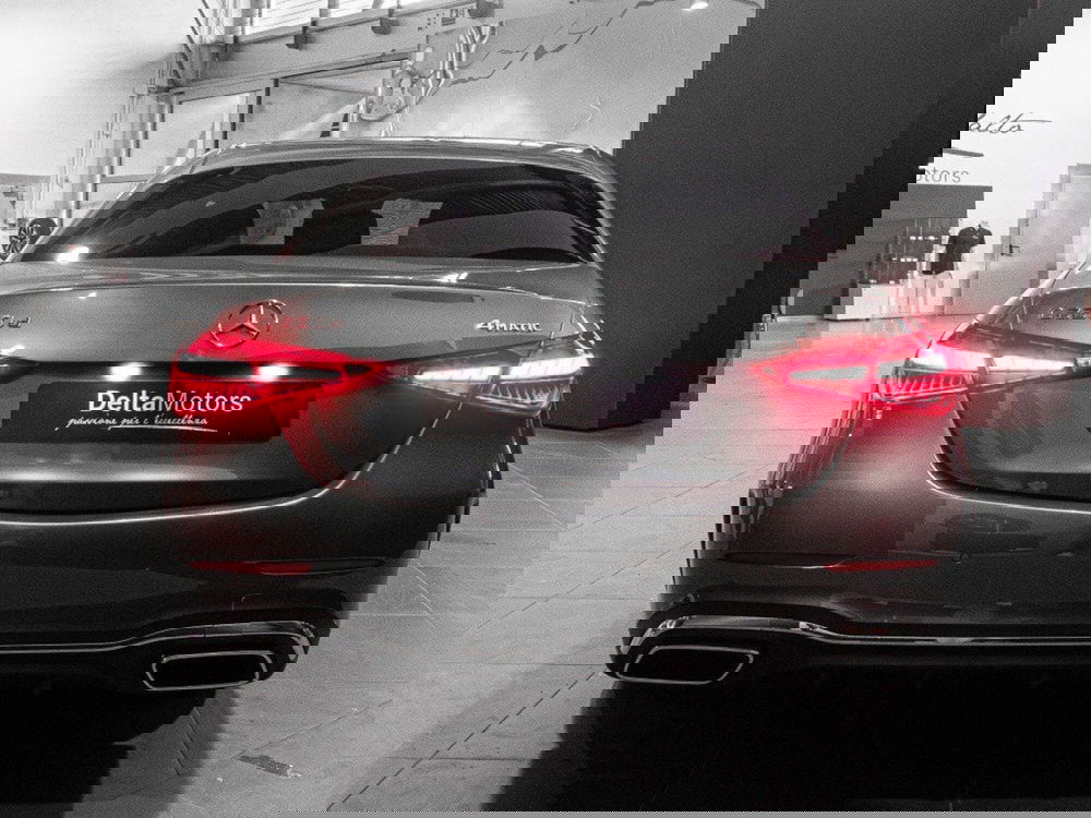 Mercedes-Benz Classe C nuova a Ancona (7)