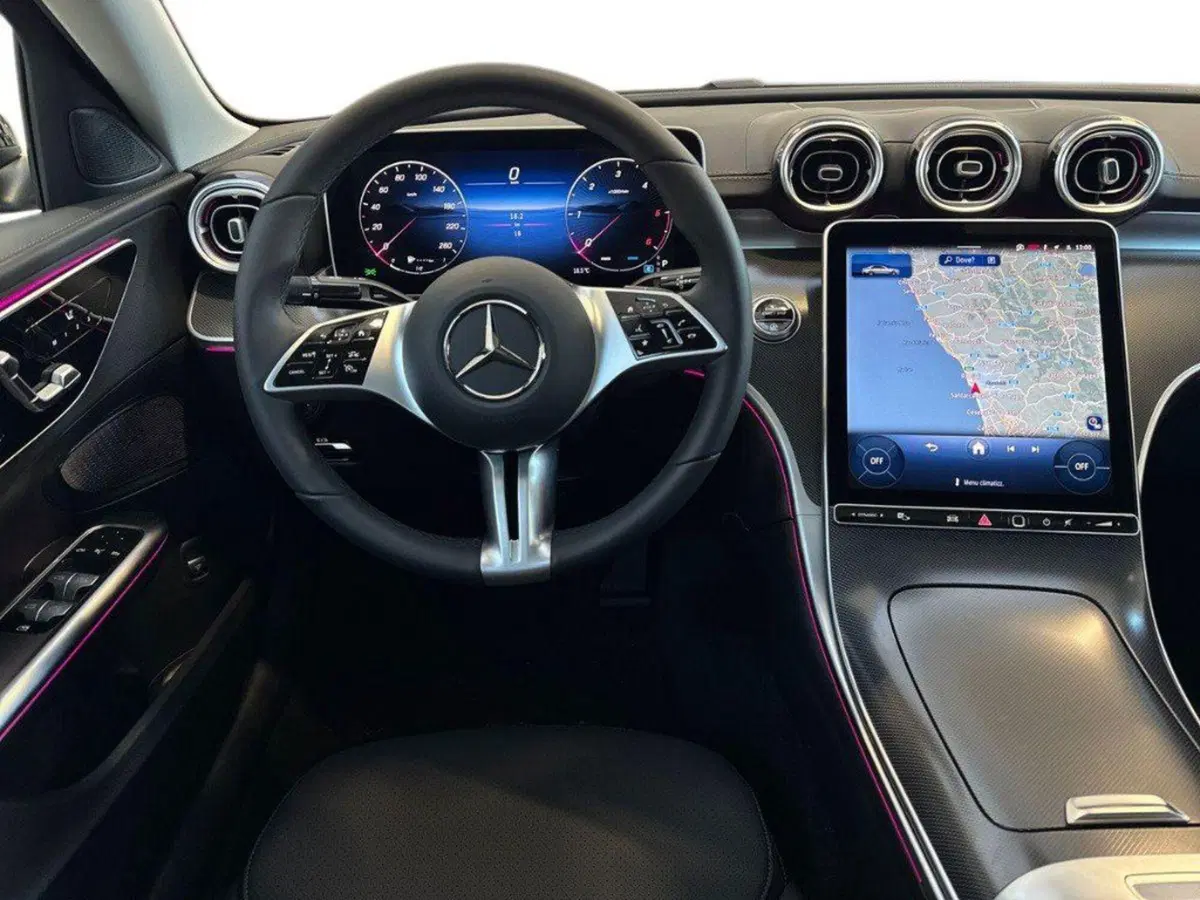 Mercedes-Benz Classe C nuova a Ancona (11)