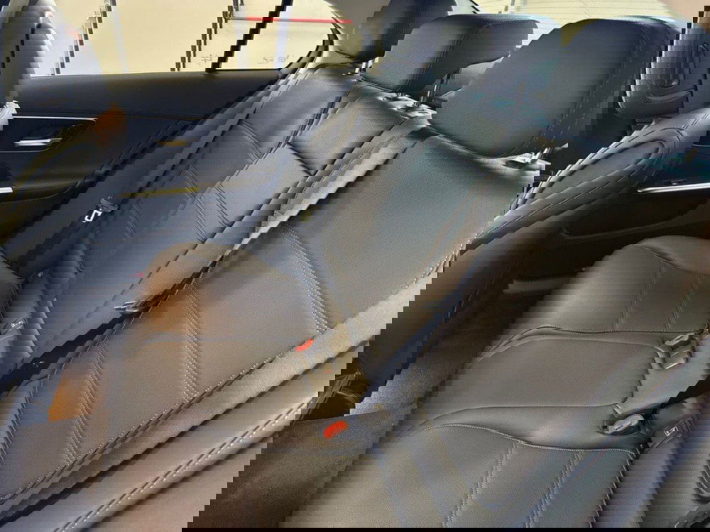 Mercedes-Benz Classe C nuova a Ancona (13)