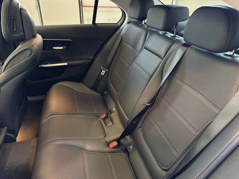 Mercedes-Benz Classe C nuova a Ancona (13)