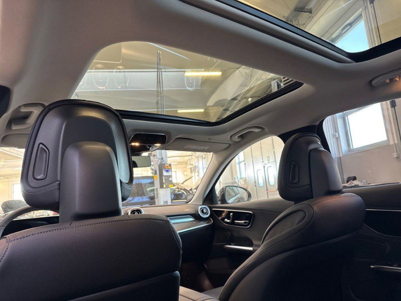 Mercedes-Benz Classe C nuova a Ancona (18)