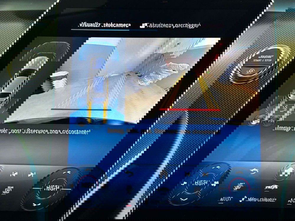 Mercedes-Benz Classe C nuova a Ancona (19)