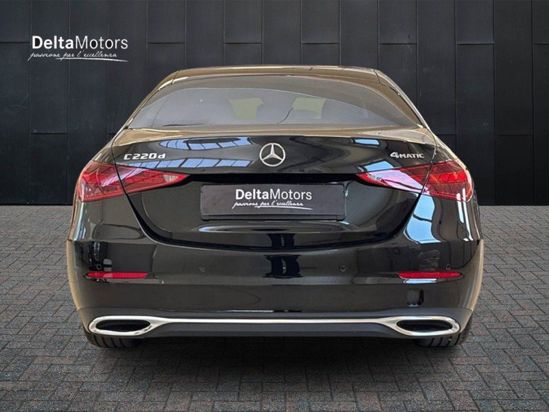 Mercedes-Benz Classe C nuova a Ancona (4)