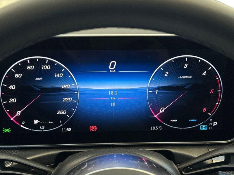 Mercedes-Benz Classe C nuova a Ancona (9)