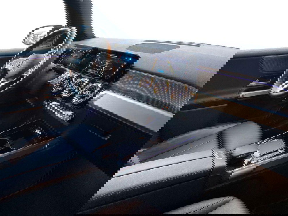 Mercedes-Benz EQB usata a Ancona (12)