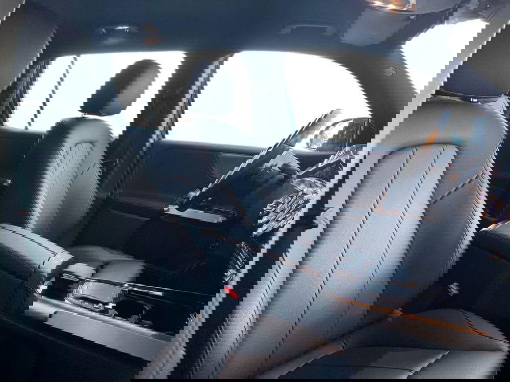 Mercedes-Benz EQB usata a Ancona (14)