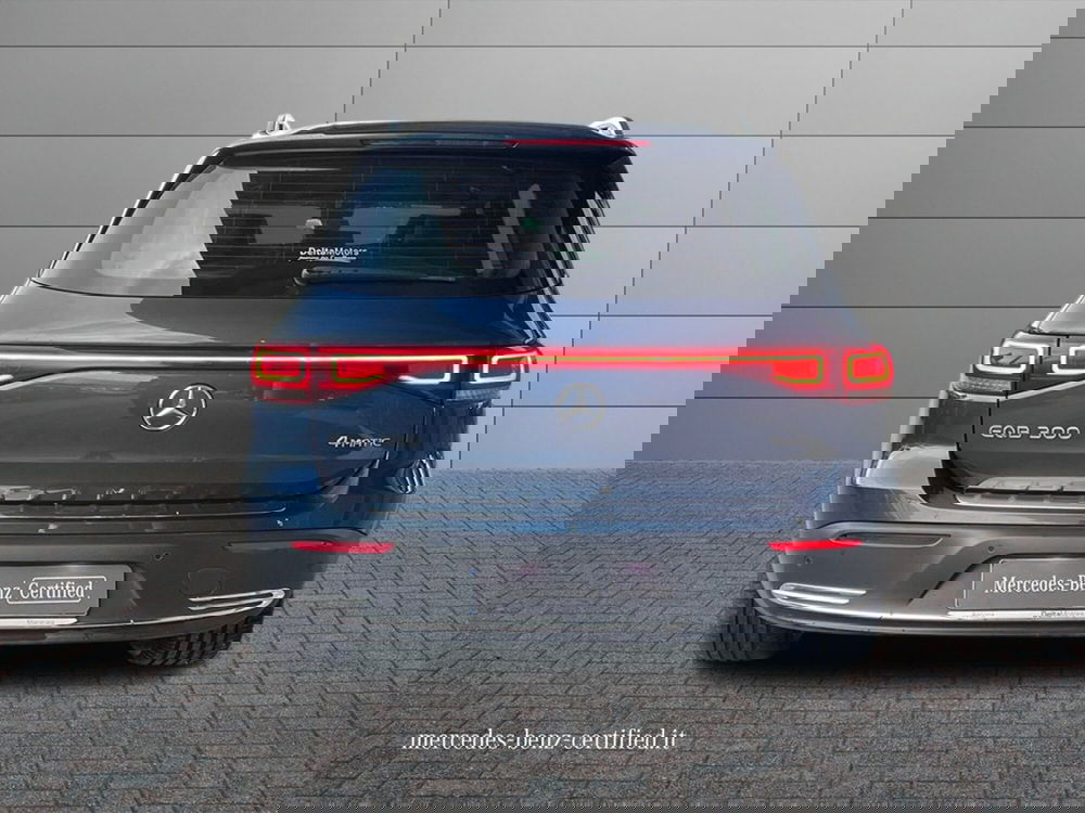 Mercedes-Benz EQB usata a Ancona (4)