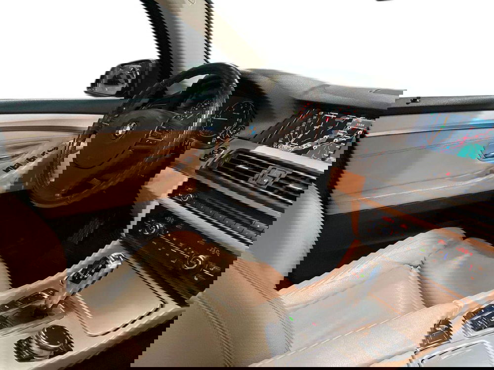 BMW Serie 5 Touring usata a Ancona (12)