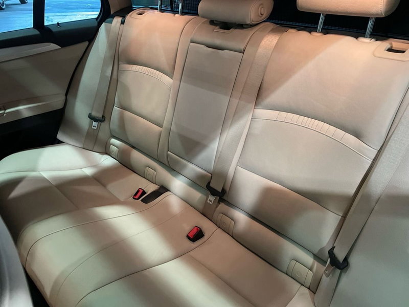 BMW Serie 5 Touring usata a Ancona (13)