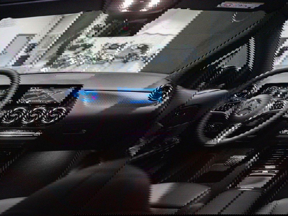 Mercedes-Benz GLA SUV nuova a Ancona (16)