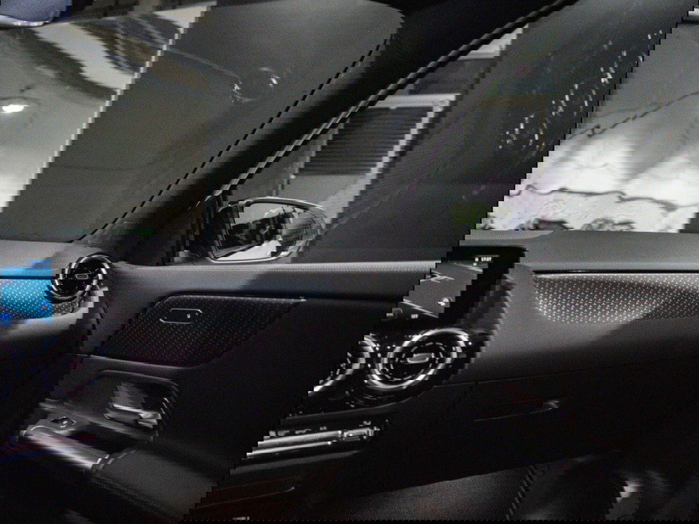 Mercedes-Benz GLA SUV nuova a Ancona (18)