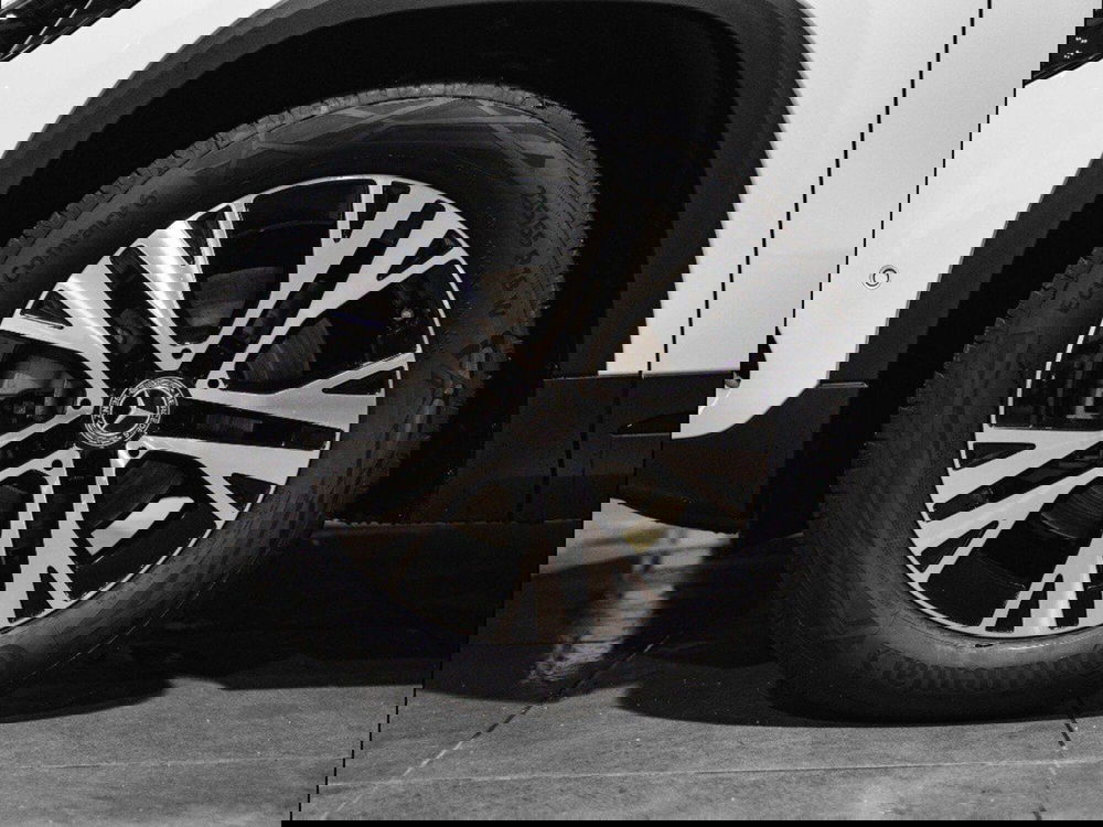 Mercedes-Benz GLA SUV nuova a Ancona (7)