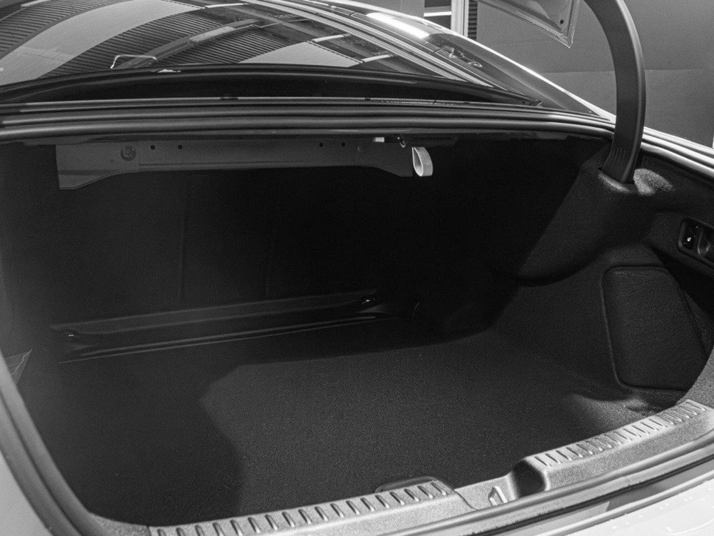 Mercedes-Benz Classe E nuova a Ancona (10)